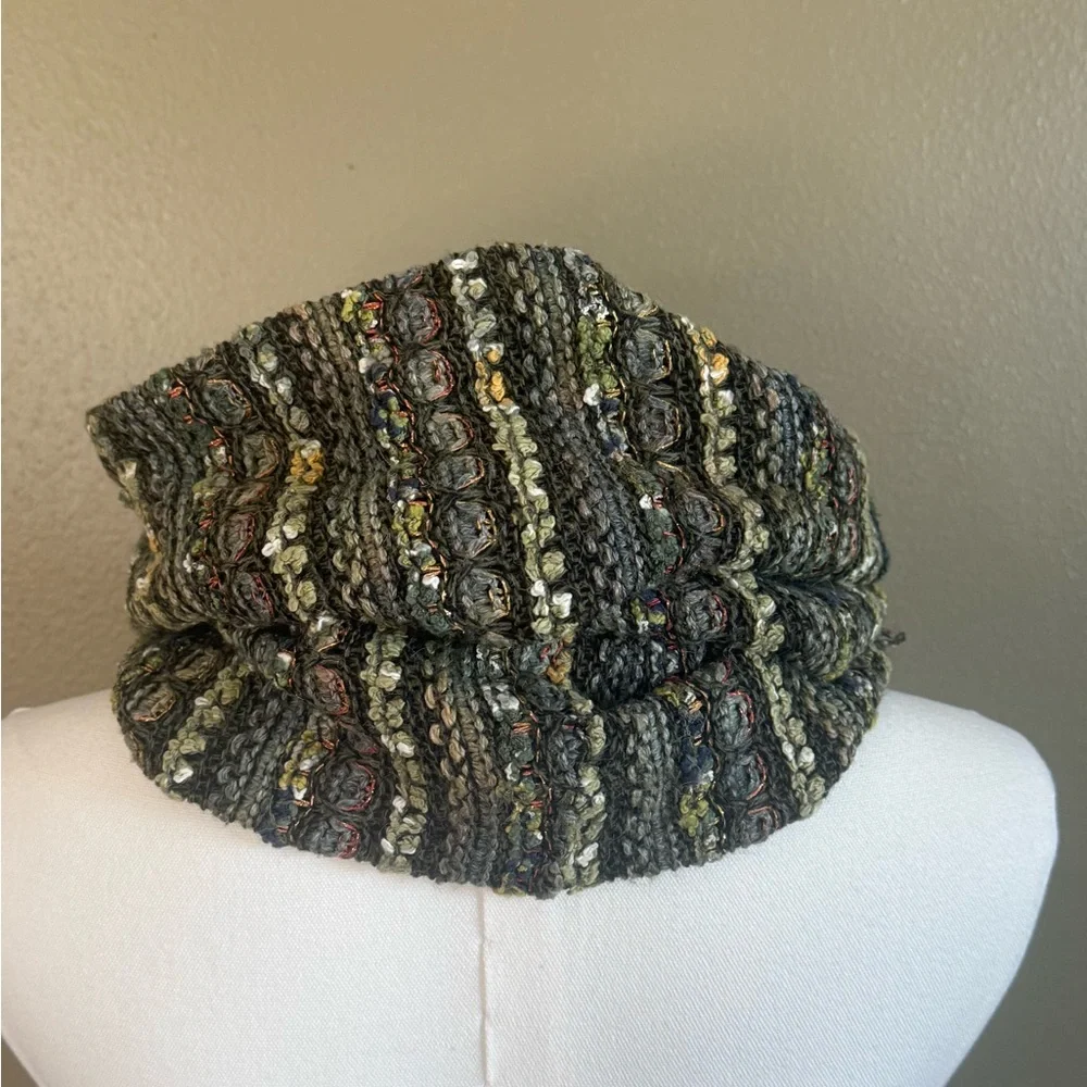 Madison 88 Multicolor Knit Copper Threads Scarf